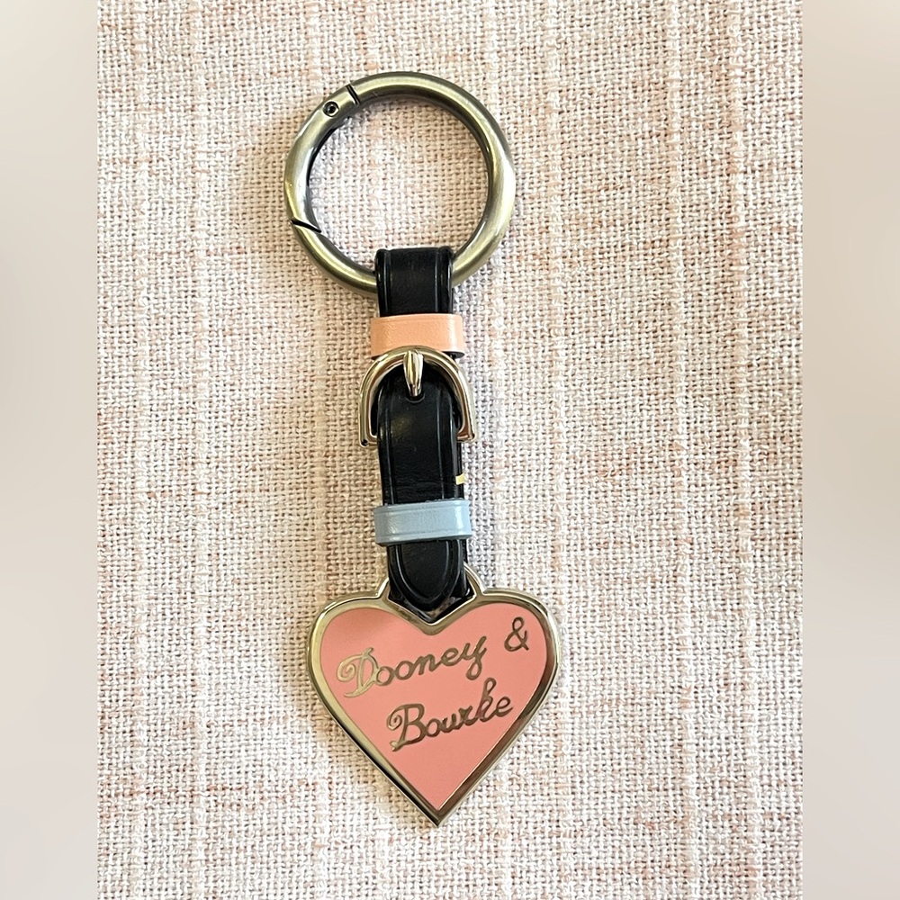 Dooney & Bourke Luggage Tag